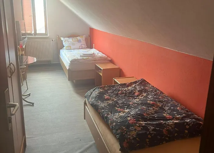 宾馆 Sirius Universum *